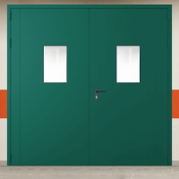 Ворота металлические двустворчатые зеленые с двумя окнами