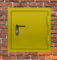 Люк металлический желтый