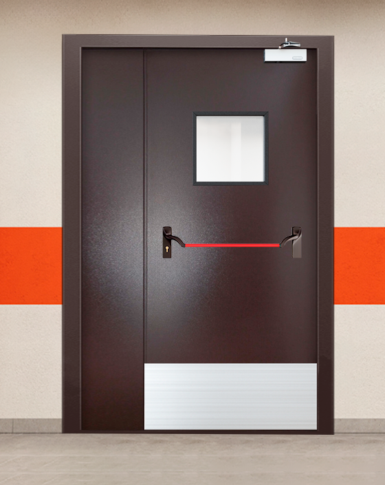 Противопожарная полуторная коричневая дверь порошковым напылением EIS 90 с ручкой антипаника, квадратным окном, широким отбойником