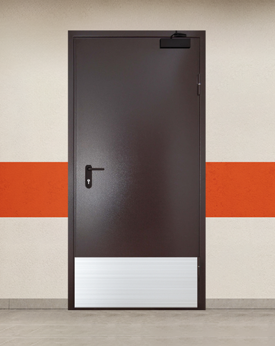 Противопожарная однопольная коричневая дверь порошковым напылением EI 90 с широким отбойником