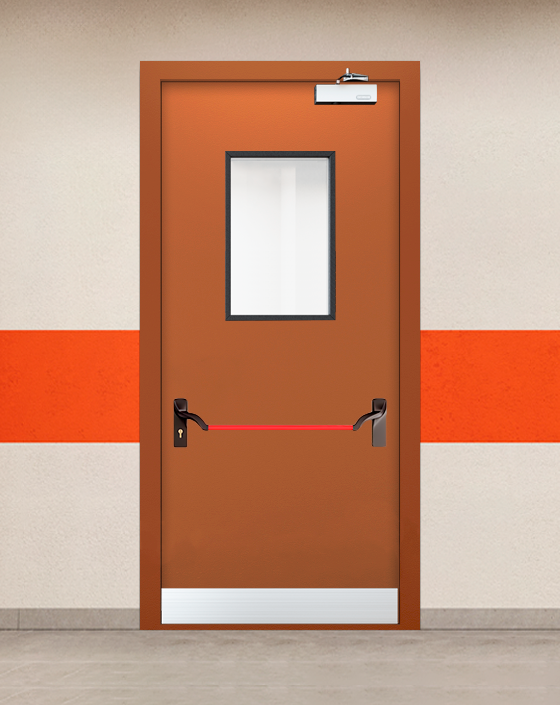 Противопожарная однопольная коричневая дверь EIW 60 с ручкой антипаника, прямоугольным окном, узким отбойником